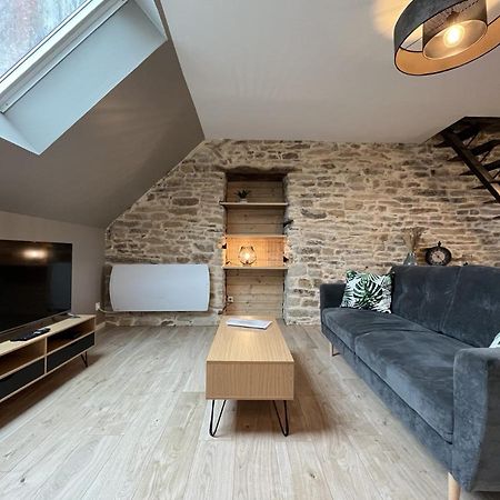 Les Pierres De Symphorien - Parking Gratuit Apartment Vannes Bagian luar foto